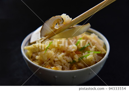 秋味之王松茸飯 秋味之王松茸飯 94333554