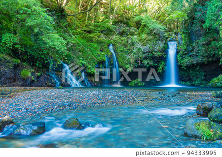 (Shizuoka Prefecture) Jinba Falls (Shizuoka Prefecture) Jinba Falls 94333995
