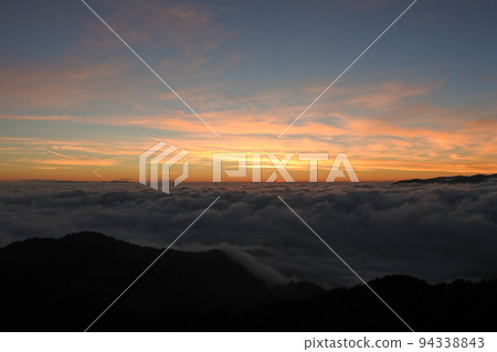 Sunrise Sunrise 94338843