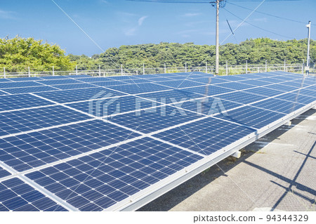 太陽能電池板安裝圖像範圍廣泛 94344329
