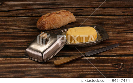 Butter in a retro butter dish 94347474