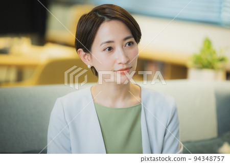 採訪採訪攝影師 94348757