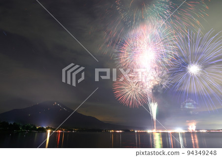 Yamanakako Fireworks and Mount Fuji 94349248