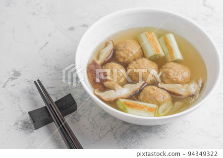 Meat dumpling soup Meat dumpling soup 94349322