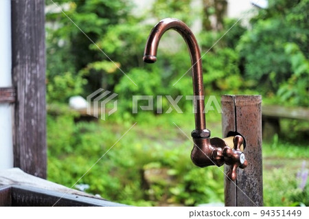 Outdoor faucet 94351449