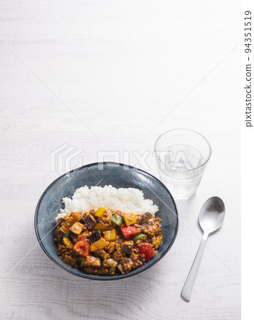 Veggie Keema Curry 94351519