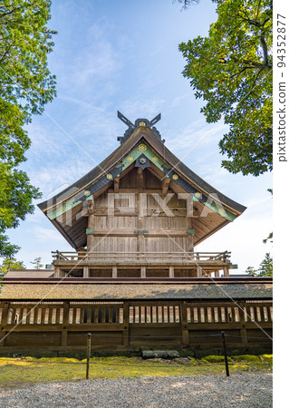 Izumo Taisha Main Hall seen from the north (Izumo City, Shimane Prefecture) 94352877