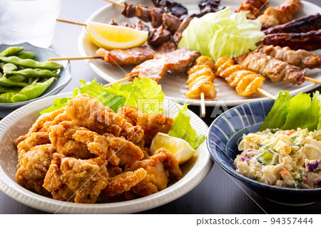 Izakaya cuisine and shochu 94357444