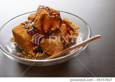 涼拌美味蕨菜餃子甜 涼拌美味蕨菜餃子甜 94357607