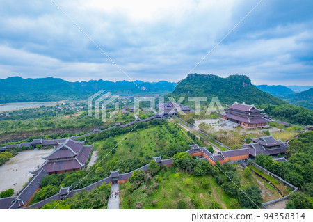 從越南寧平的白亭塔看 94358314