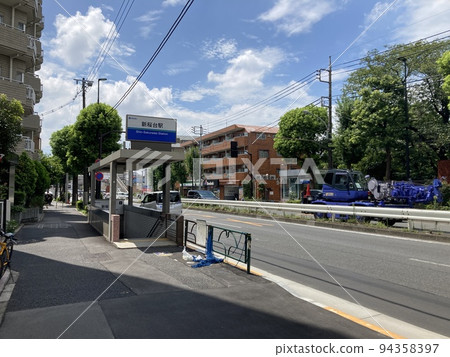 Shin-Sakuradai Station Seibu Yurakucho Line entrance Shin-Sakuradai Station Seibu Yurakucho Line entrance 94358397