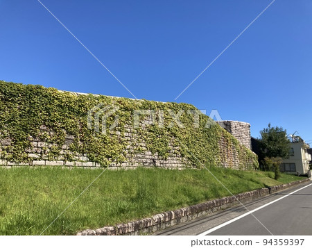 遺跡 Laputa 式建築 靜岡市芹澤圭介博物館 Sekisuikan 由白井誠一設計 94359397