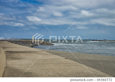 Scenery around Ebie Seaside Park in Imizu City, Toyama Prefecture Scenery around Ebie Seaside Park in Imizu City, Toyama Prefecture 94360772