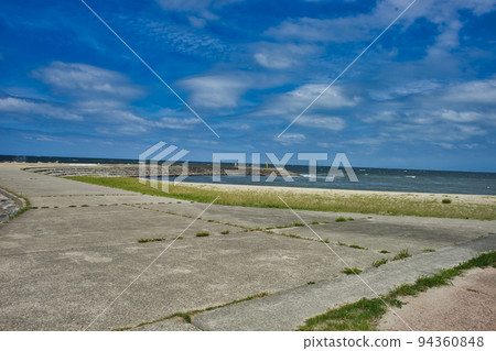 Scenery around Ebie Seaside Park in Imizu City, Toyama Prefecture Scenery around Ebie Seaside Park in Imizu City, Toyama Prefecture 94360848