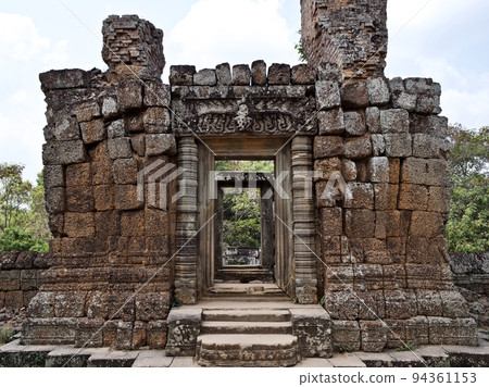 Architecture of ancient temple complex Angkor, Siem Reap Architecture of ancient temple complex Angkor, Siem Reap 94361153