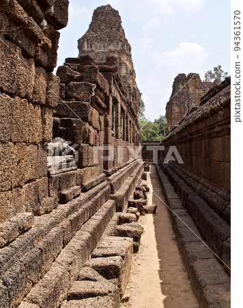 Architecture of ancient temple complex Angkor, Siem Reap 94361570