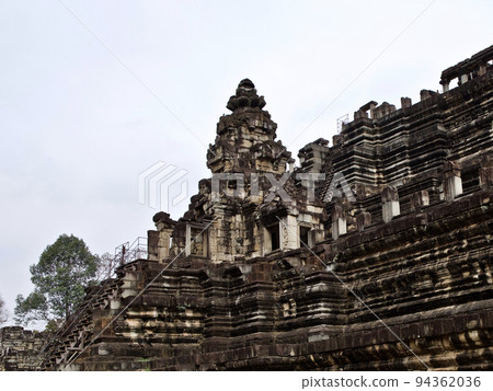 Architecture of ancient temple complex Angkor, Siem Reap Architecture of ancient temple complex Angkor, Siem Reap 94362036