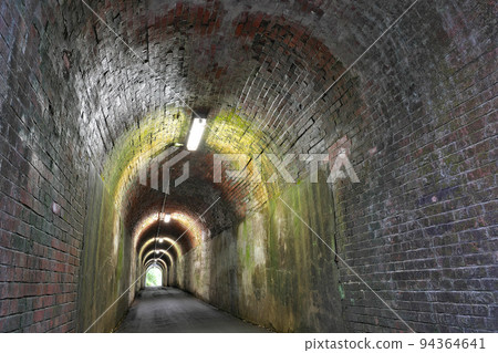 [Aisaka Tunnel] Aisaka, Kodera-cho, Himeji City, Hyogo Prefecture 94364641