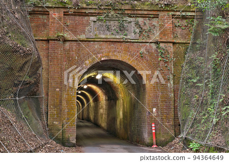 [Aisaka Tunnel] Aisaka, Kodera-cho, Himeji City, Hyogo Prefecture 94364649