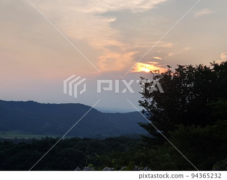 夏天的黃昏 94365232