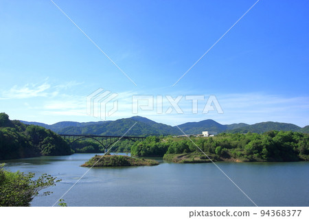 Fukutomi Dam in early summer Fukutomi Dam in early summer 94368377