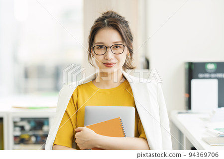 fashionable career woman fashionable career woman 94369706