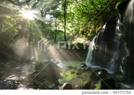 Monkey Bottle Falls Monkey Bottle Falls 94375756