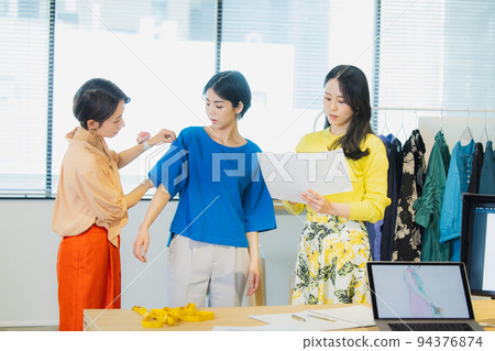 服裝產品開發 服裝產品開發 94376874