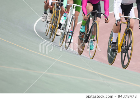 Biking competitions 94378478