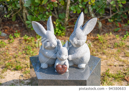 Izumo Taisha Shrine Rabbit Rabbit Stone Statue (Izumo City, Shimane Prefecture) Izumo Taisha Shrine Rabbit Rabbit Stone Statue (Izumo City, Shimane Prefecture) 94380683