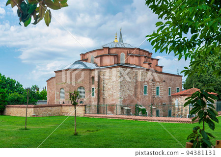 Little Hagia Sophia Mosque, or Kucuk Ayasofya Camii, formerly the Church of Saints Sergius and Bacchus, Istanbul, Turkey Little Hagia Sophia Mosque, or Kucuk Ayasofya Camii, formerly the Church of Saints Sergius and Bacchus, Istanbul, Turkey 94381131