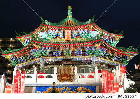 [Kanagawa Prefecture] Night view of Yokohama Mazu Temple (Yokohama Chinatown) 94382554