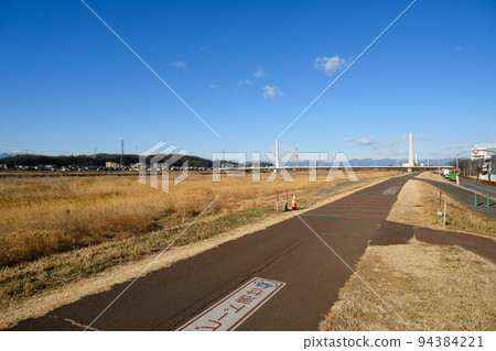 Fuchu Yotsuya Bridge and Cycling Road 94384221
