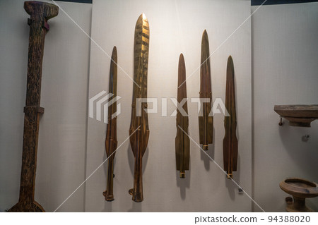 Shimane Prefectural Museum of Ancient Izumo History Bronze Sword Restoration Model (Izumo City, Shimane Prefecture) Shimane Prefectural Museum of Ancient Izumo History Bronze Sword Restoration Model (Izumo City, Shimane Prefecture) 94388020