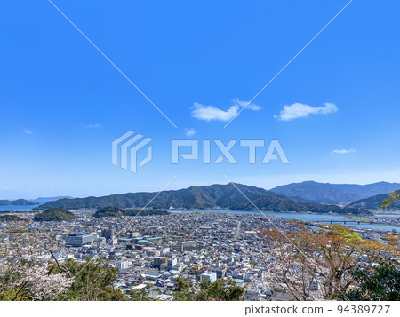 從城山眺望佐伯市 從城山眺望佐伯市 94389727