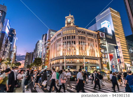 Tokyo cityscape in Japan 8 weeks world's highest number of deaths 5 weeks world's second highest. Crowds in Ginza before the corona disaster = September 16 94390158