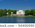 Big white palace 94400990