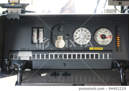 Osaka Circular Line 94401229