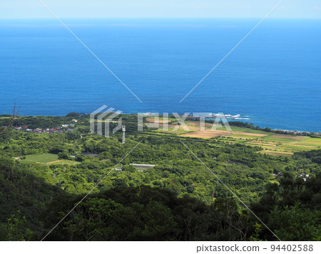 千尋瀑布觀景台的大海 千尋瀑布觀景台的大海 94402588