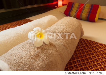 Treatment room of a relaxation massage shop Treatment room of a relaxation massage shop 94402783