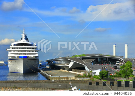 [神奈川縣] Asuka II 停泊在大山橋碼頭 94404036