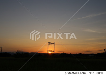 鐵路上的夕陽 94408091