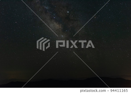 A very beautiful starry sky over the Hiruzen Plateau in Maniwa City, Okayama Prefecture, Japan A very beautiful starry sky over the Hiruzen Plateau in Maniwa City, Okayama Prefecture, Japan 94411165