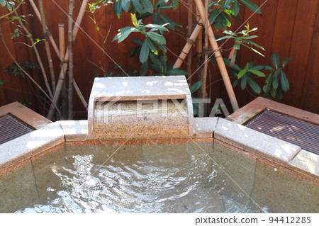 伊豆一佩湖豪華度假酒店 94412285