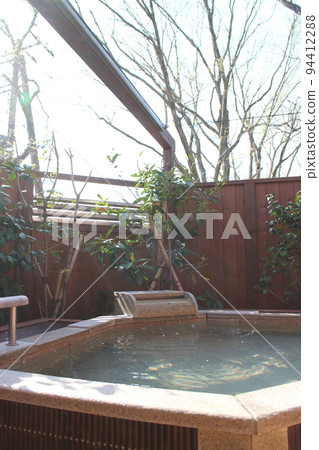 Izu Ippekiko Luxury Resort Hotel 94412288