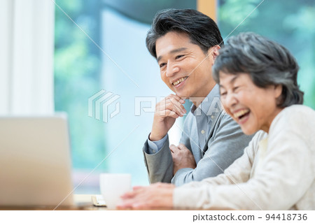 Senior couple Insurance Nursing care Inheritance Asset management Senior couple Insurance Nursing care Inheritance Asset management 94418736