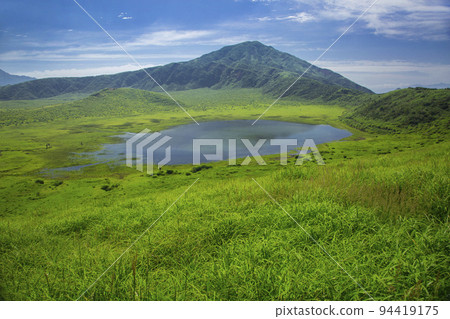 清晨的阿蘇埃博希岳 清晨的阿蘇埃博希岳 94419175