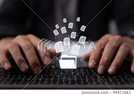 The company document flow and paperless transition. E-documents, less bureaucracy 94421661