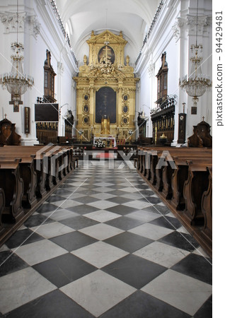 波蘭，華沙，聖十字教堂，肖邦之心教堂 94429481