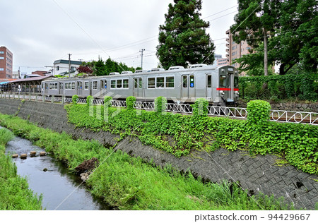 鐵道 港南鐵道 大鱷線 7000系 中央弘前站 鐵道 港南鐵道 大鱷線 7000系 中央弘前站 94429667